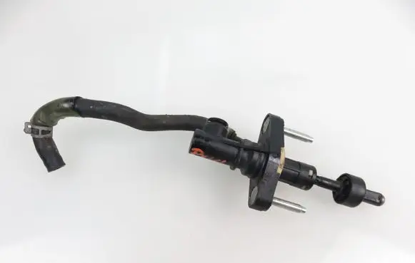 Toyota Yaris Clutch master cylinder 314200D110