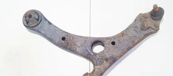 Toyota Corolla Verso AR10 Front lower control arm/wishbone