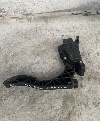 Audi A6 S6 C6 4F Accelerator throttle pedal 4F1723523