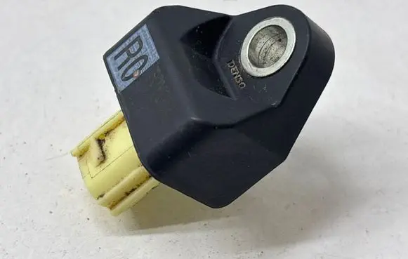 Toyota Highlander XU70 Airbag deployment crash/impact sensor 8917308030 25530RC13