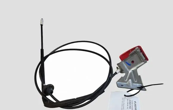 Volvo V50 Engine bonnet (hood) release handle 30753017