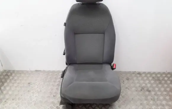 Front passenger seat
