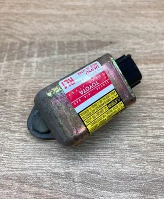 Toyota Prius (XW20) Airbag deployment crash/impact sensor 8986047040 1879000891 RL1