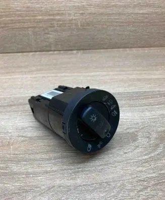 Audi A4 S4 B7 8E 8H Light switch 8E0941531C