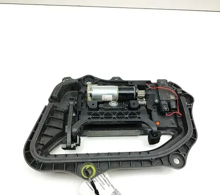 Tesla Model S Front door exterior handle 113339600A