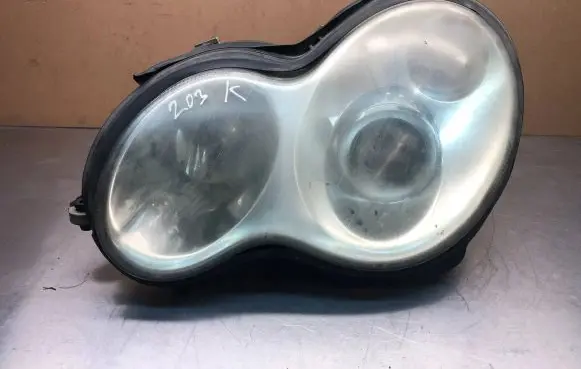 Mercedes-Benz C W203 Headlight/headlamp PPT2096
