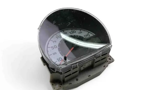 Toyota Aygo AB10 Speedometer (instrument cluster) 838000H043