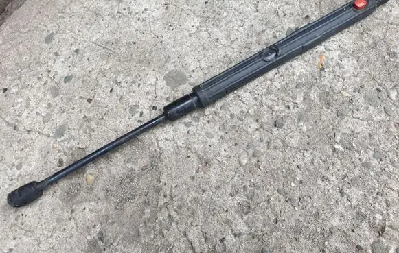 Mercedes-Benz R W251 Front bonnet/hood damper/strut A2518800129