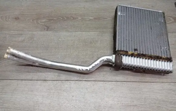Volvo C30 Heater blower radiator