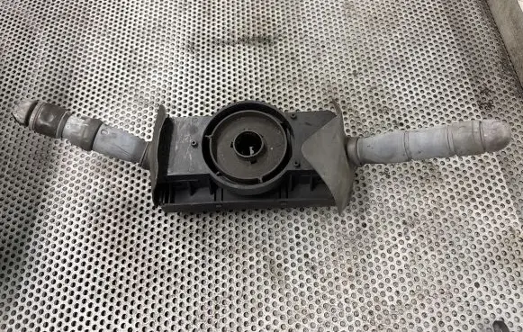 Iveco Daily 35.8 - 9 A set of switches 