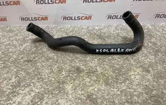 BMW X5 E53 Engine coolant pipe/hose 64218383709