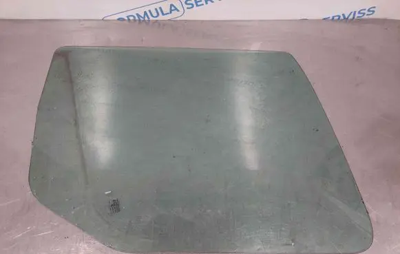 Volkswagen Crafter Front door window/glass (coupe) 43R001025 E000184 DOT27AS2M24100