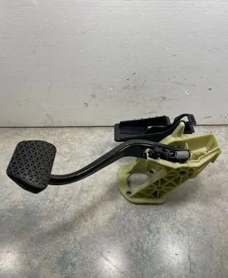 BMW 5 F10 F11 Brake pedal 35211160421