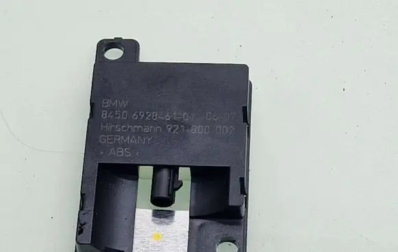 BMW X5 E70 Bluetooth antenna 84506928461