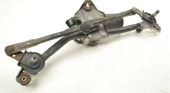 Hyundai i10 Front wiper linkage and motor 