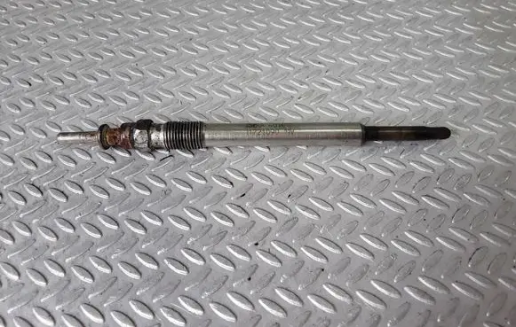 Opel Vectra B Glow plug 11721090