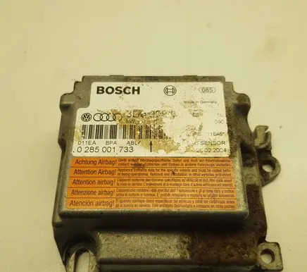 Volkswagen Touareg I Airbag control unit/module 3D0909601E 0285001733