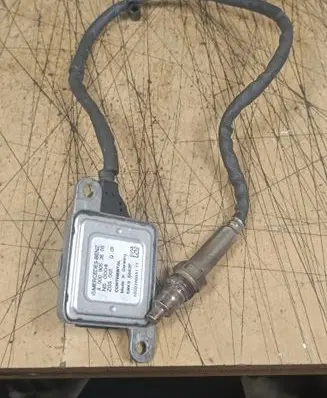 Mercedes-Benz C W205 Lambda probe sensor A0009053606