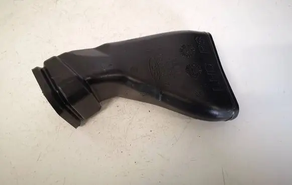 Ford Focus Cabin air duct channel AM51R01902AE