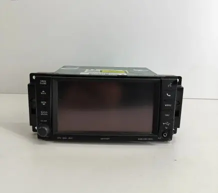 Jeep Compass Radio/CD/DVD/GPS head unit P68091003AD 68091003AD