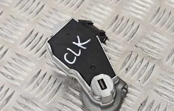 Steering wheel lock