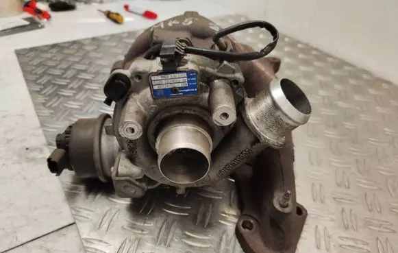 Ford Mondeo MK V Turbo 53031015184