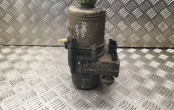 Skoda Fabia Mk1 (6Y) Power steering pump 6Q0423371A