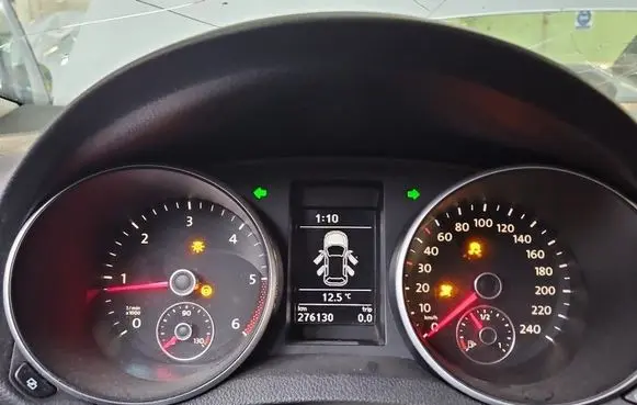 Volkswagen Golf VI Speedometer (instrument cluster) 5K0920871A IMPRK1582111