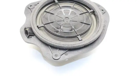 Audi TT TTS RS Mk3 8S Rear door speaker 8S0035411A
