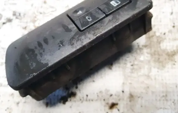Electric window control switch