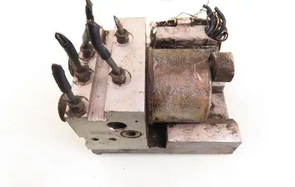 Mazda 626 ABS Pump G14V437A0