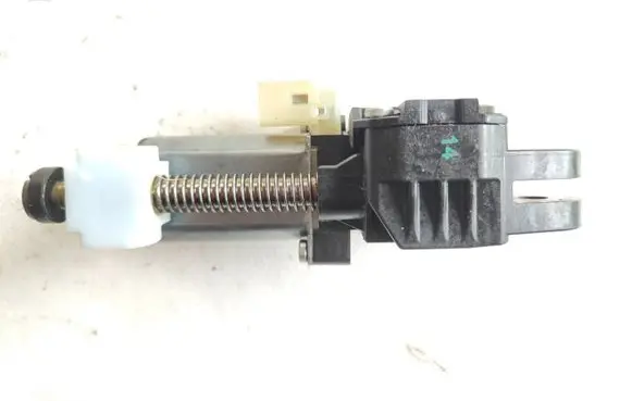 Mercedes-Benz C W205 Steering column adjust motor 0390203399