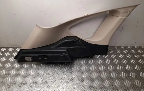 BMW 2 F45 (C) pillar trim 7365575