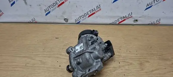 BMW X3 F25 Fuel injection high pressure pump 8511626