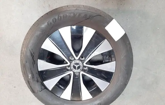 Mercedes-Benz 300 SL W198 R15 summer tire A4474015200