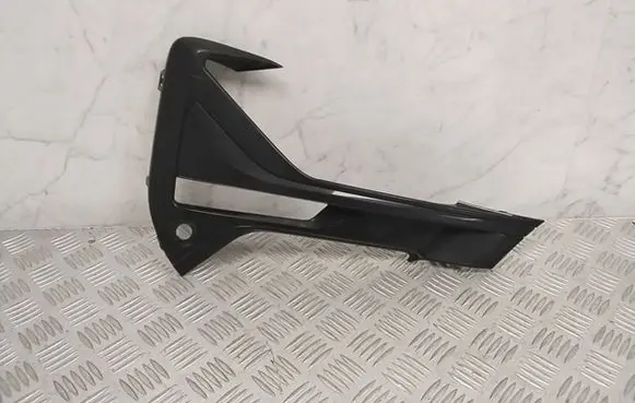 BMW X1 F48 F49 Front bumper lower grill 7954250