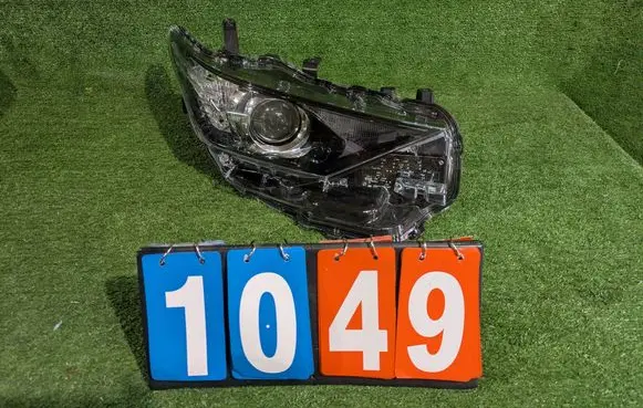 Toyota Auris E180 Headlight/headlamp 