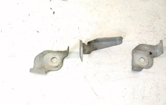 Volvo V60 Front bumper mounting bracket 31349723
