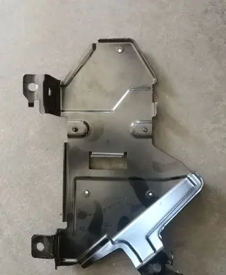BMW 5 G30 G31 Other engine bay part 2449571