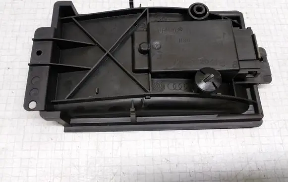 Volkswagen Golf IV Heater blower motor/fan resistor H35664096Z
