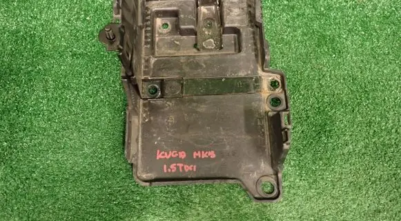Battery box tray