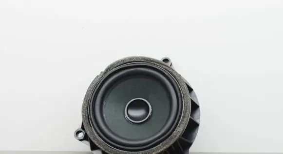 BMW X5 F15 Front door speaker 9286367