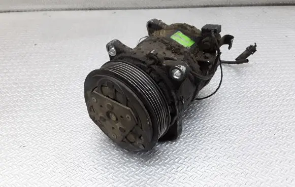 Volvo 850 Air conditioning (A/C) compressor (pump) 9166045