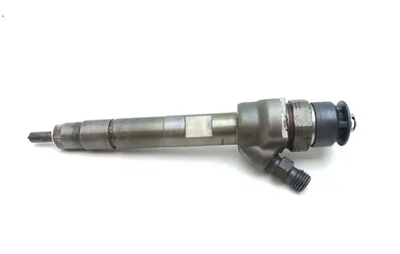 BMW X1 E84 Fuel injector 779844604 0445110289