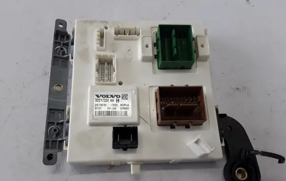 Volvo XC60 Fuse module 36003030