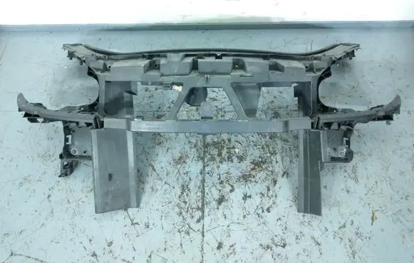 Renault Scenic II - Grand scenic II Radiator support slam panel 8200140174 8200183741