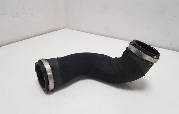 Audi A4 S4 B8 8K Intercooler hose/pipe 8K0145737R