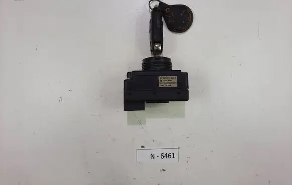 Audi A8 S8 D3 4E Ignition lock 3DO905865C