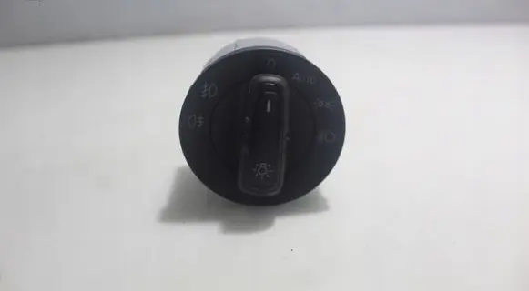 Skoda Octavia Mk3 (5E) Light switch