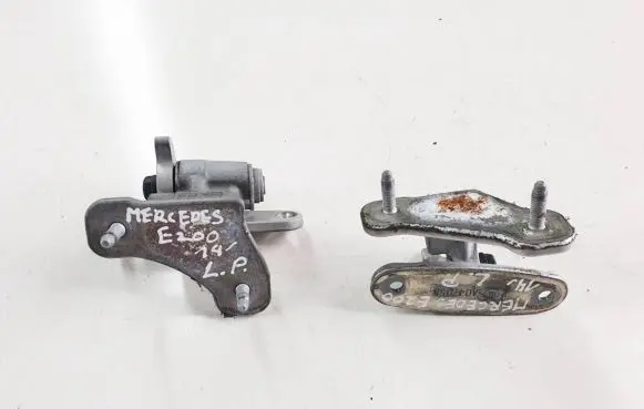 Mercedes-Benz E W212 Front door hinge set 